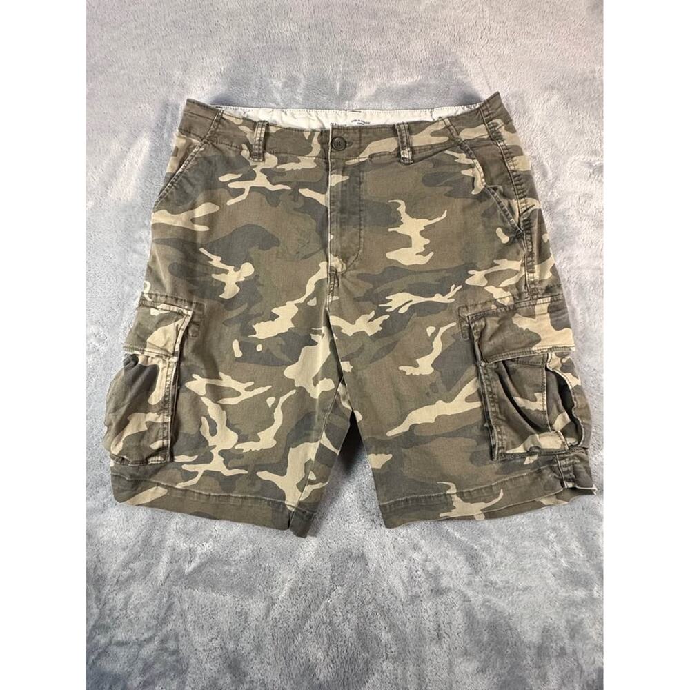 Old Navy Lived-In Straight Built-In Flex Cargo Shorts Camo 36 Tall